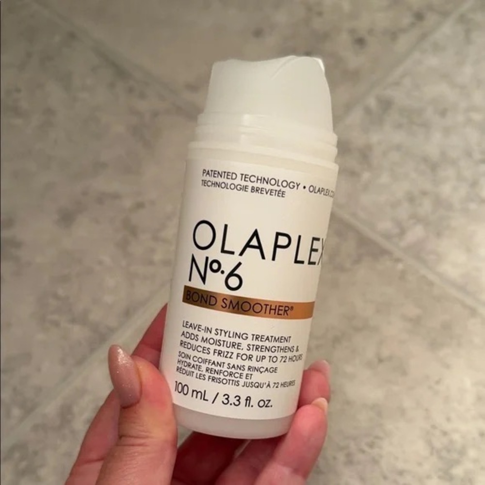 OLAPLEX No. 6 Bond Smoother with Gold Accent